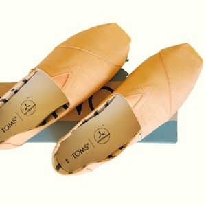 TOMS light orange heritage canvas
